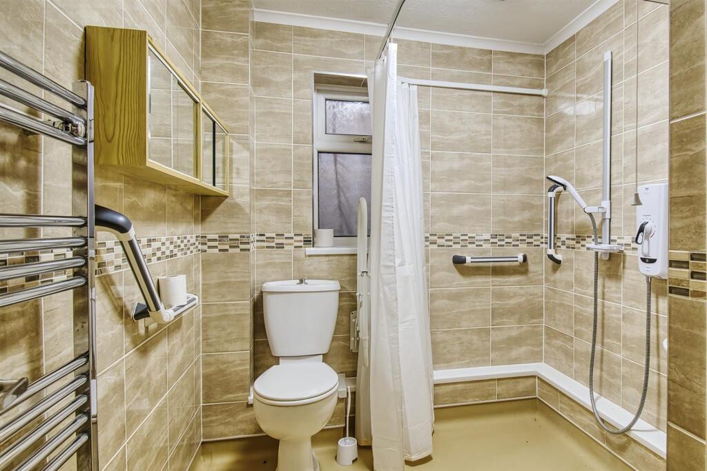 22 Kendal Close Rushden-4.jpg