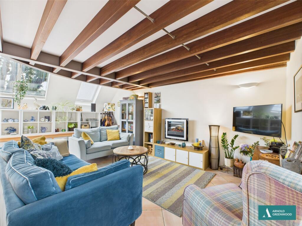 Lounge/dining room/kitchen