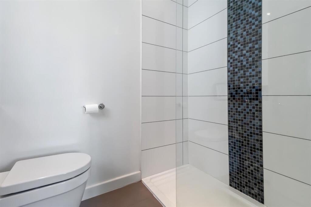 Vicarage Fields 9-025.jpg