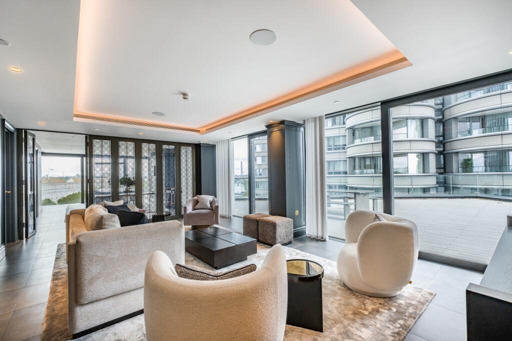 Communal Lounge