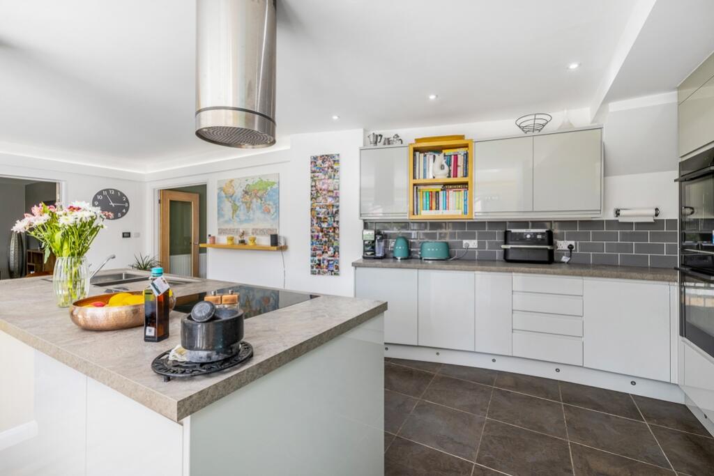 17 Grange Drive (Spalding)-21