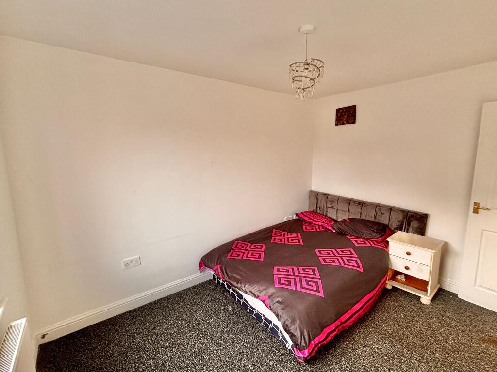 PHOTO-2025-12-14-12-59-27 T202512160813.jpg