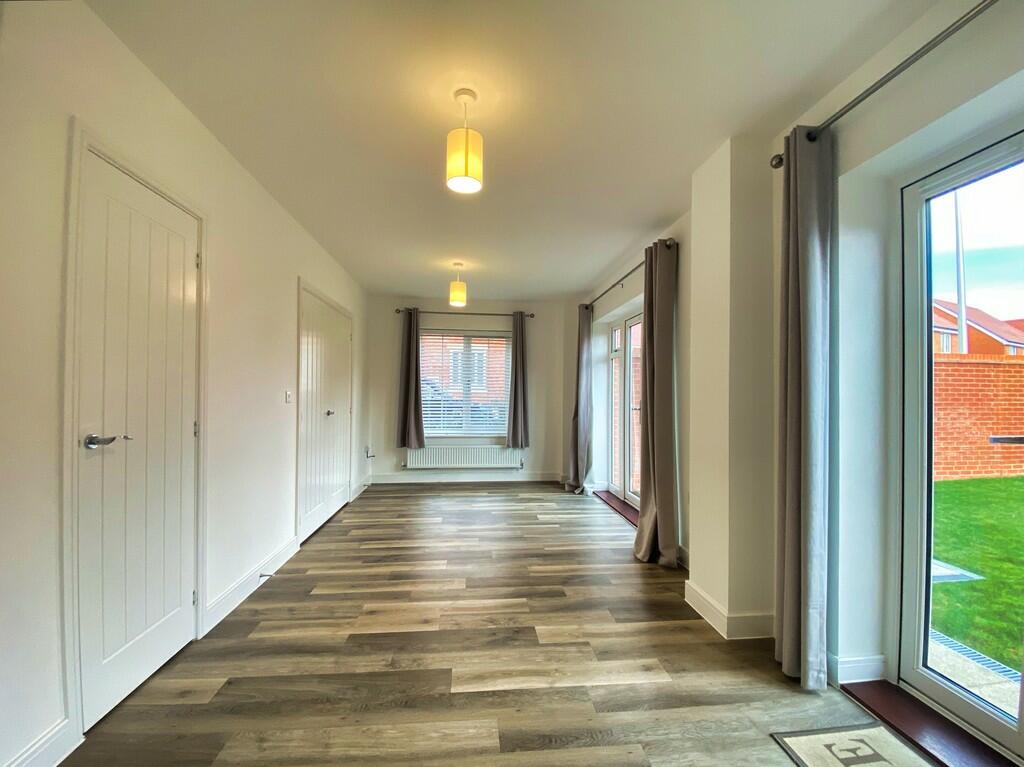 Photo 10-01-2025,...