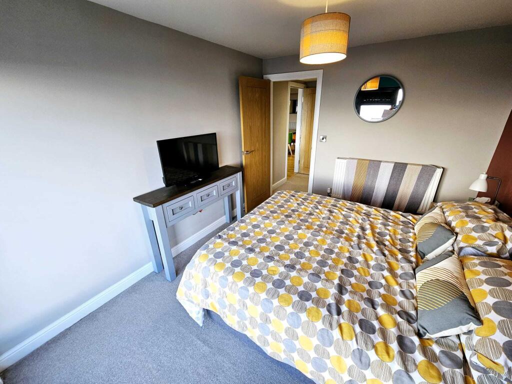 f7fd05a4-faa8-43b1-896f-a4bb7c8f4548