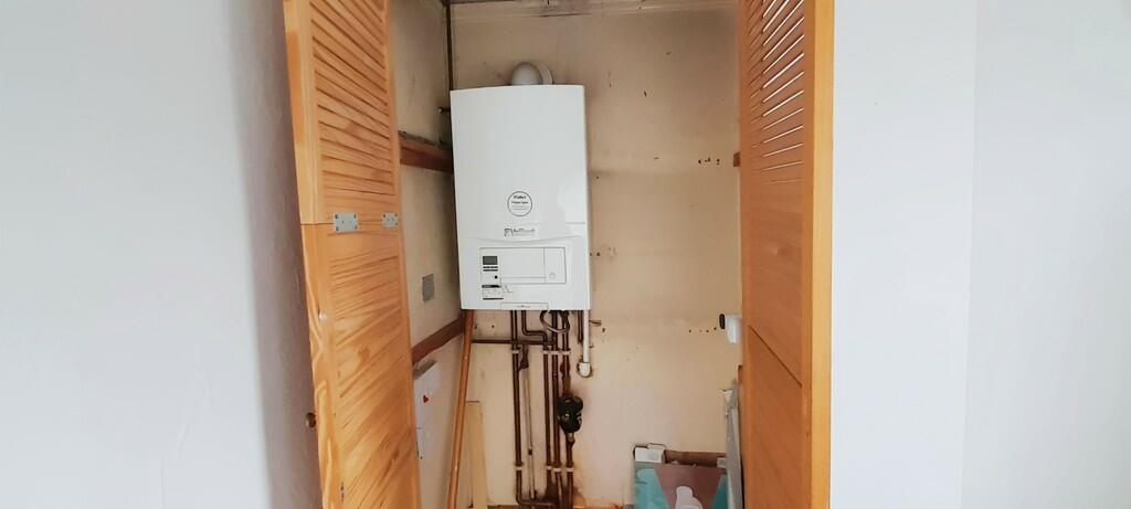 WhatsApp 20Image ...