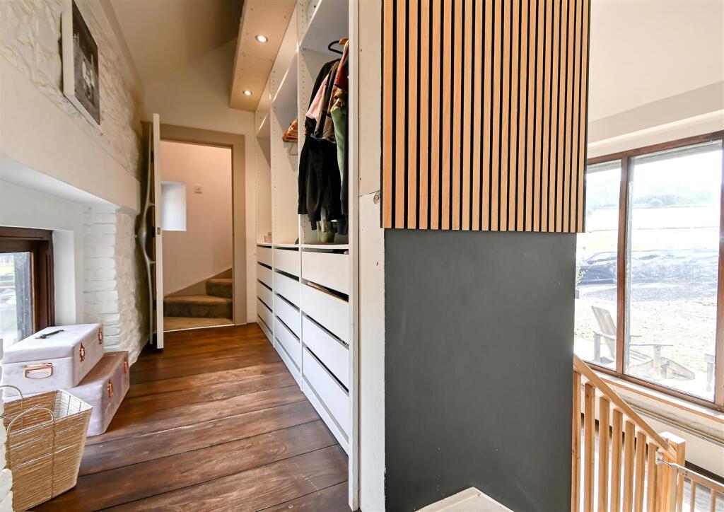 The Fold Yard-01.jpg