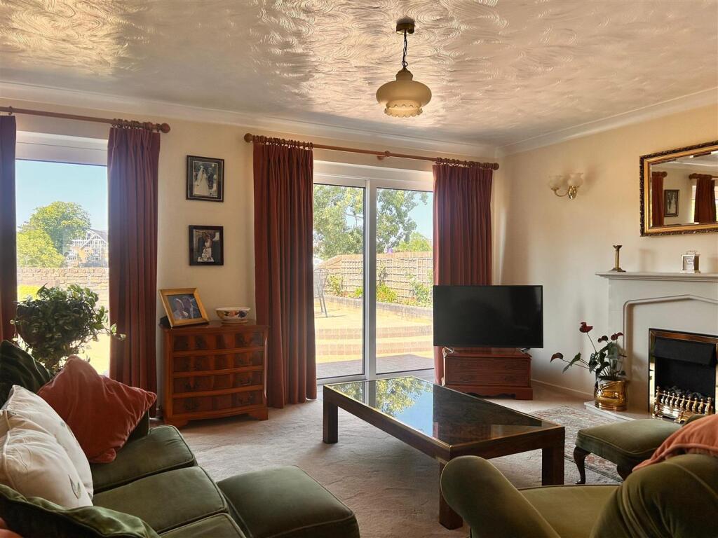 WhatsApp Image 2025-06-25 at 14.32.20_e9ce0524.jpg