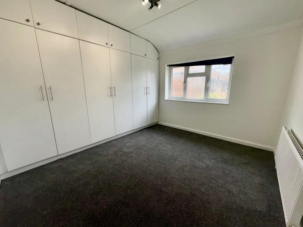 1d5e2f95-44d4-4e9...