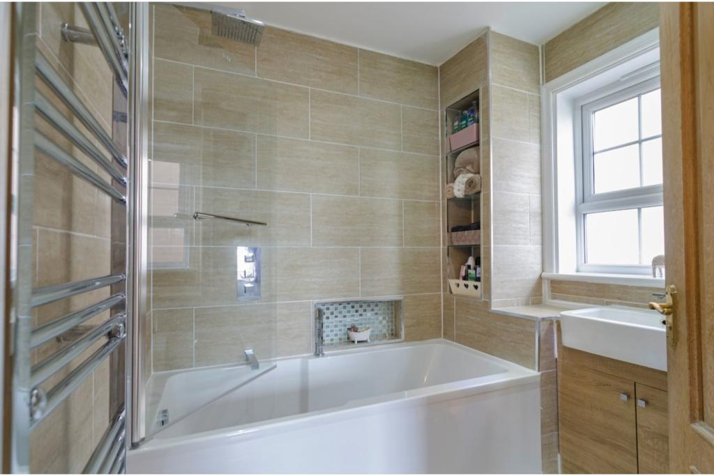 En-suite One