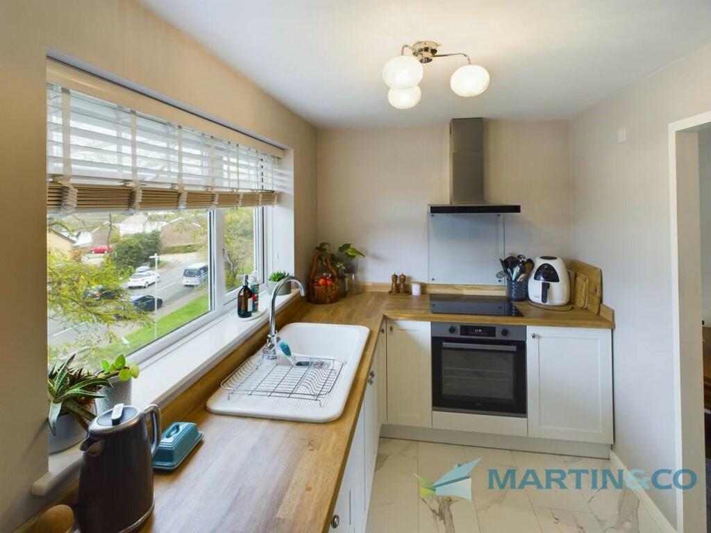 CAM02145G0-PR0035...