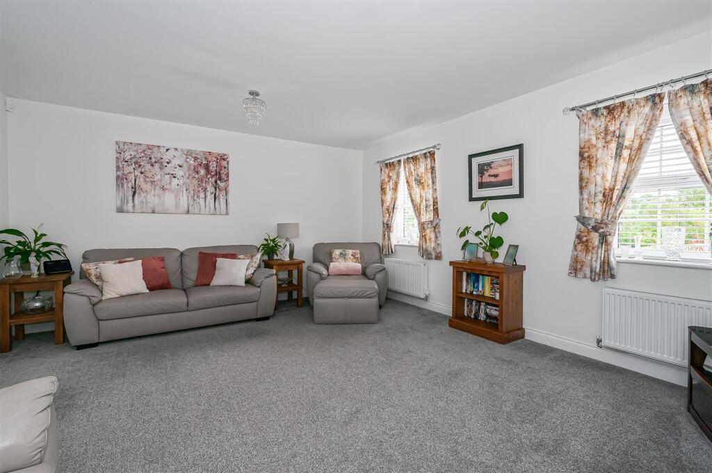 21 Harrison Croft-19.jpg