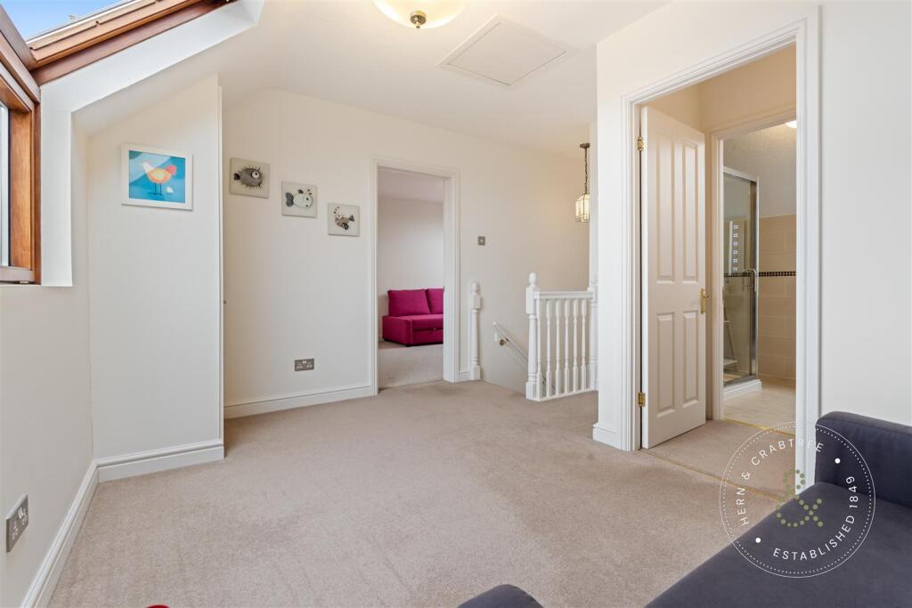 Greenwood Road, Llandaff, Hern Crabtere (34).jpg