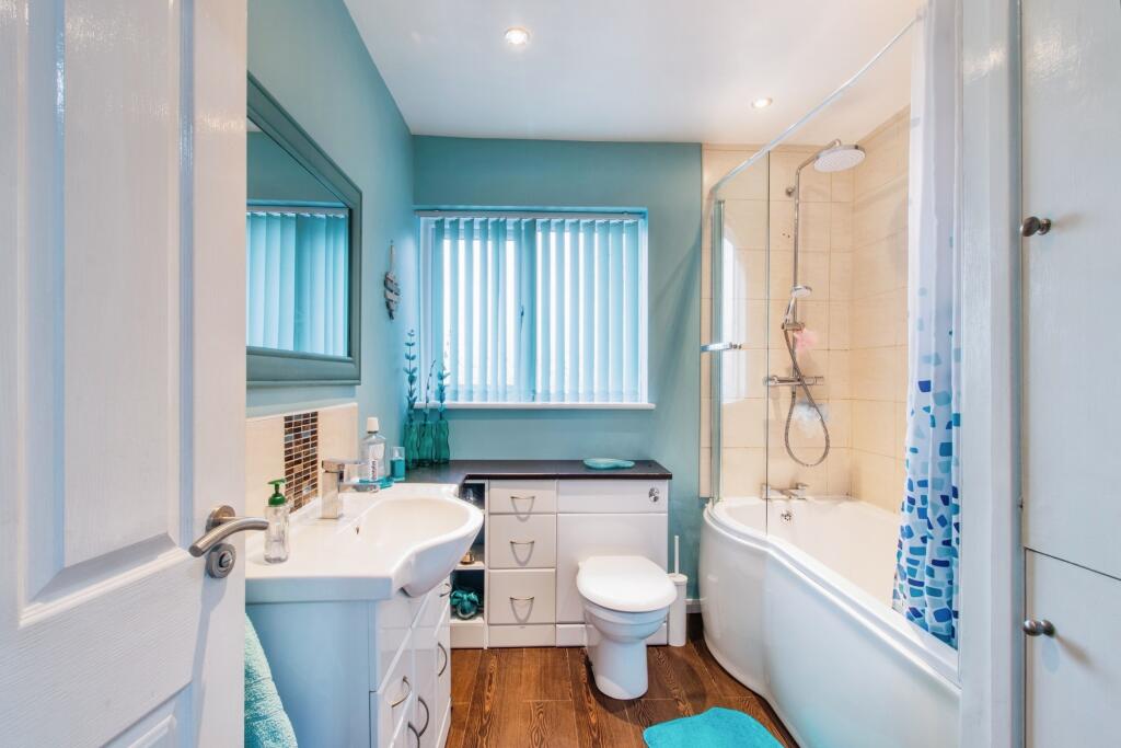 Bathrooom