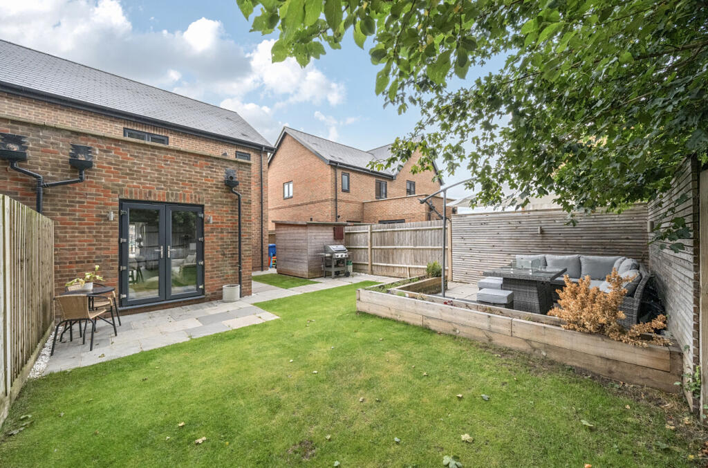 1333072-5-689dc68...