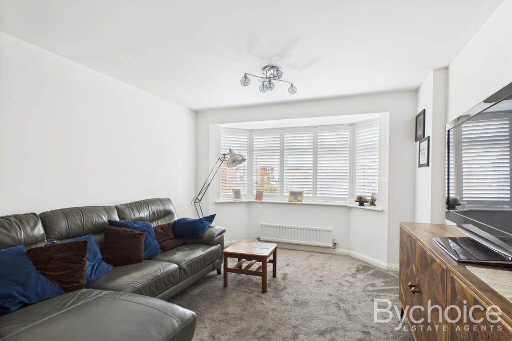 CAM05449G0-PR0025-STILL007