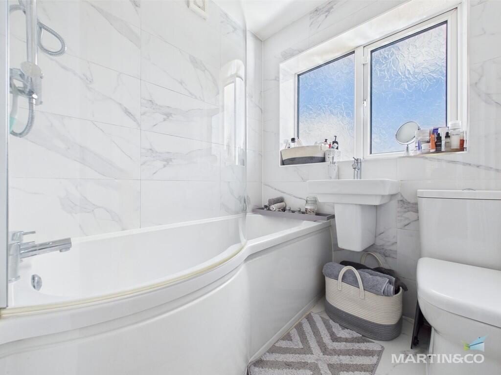 CAM03111G0-PR0315...