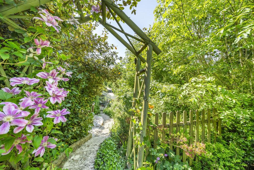 12 Previous Garden Shot.jpg