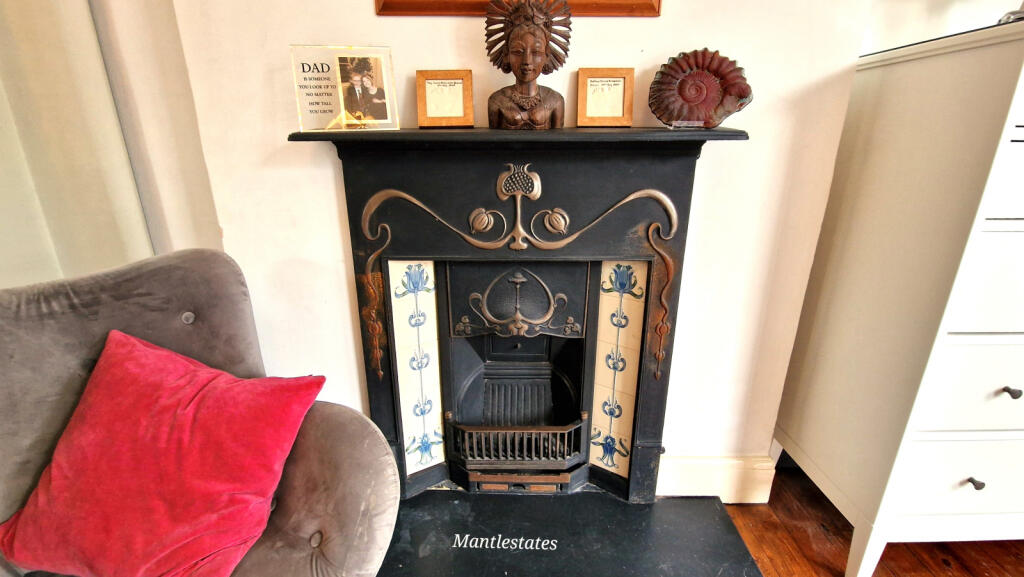 PERIOD FEATURES