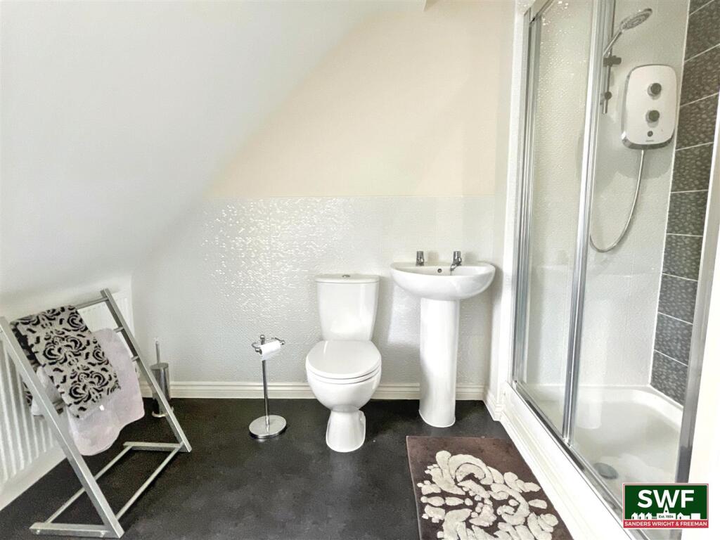 Ensuite3.jpg