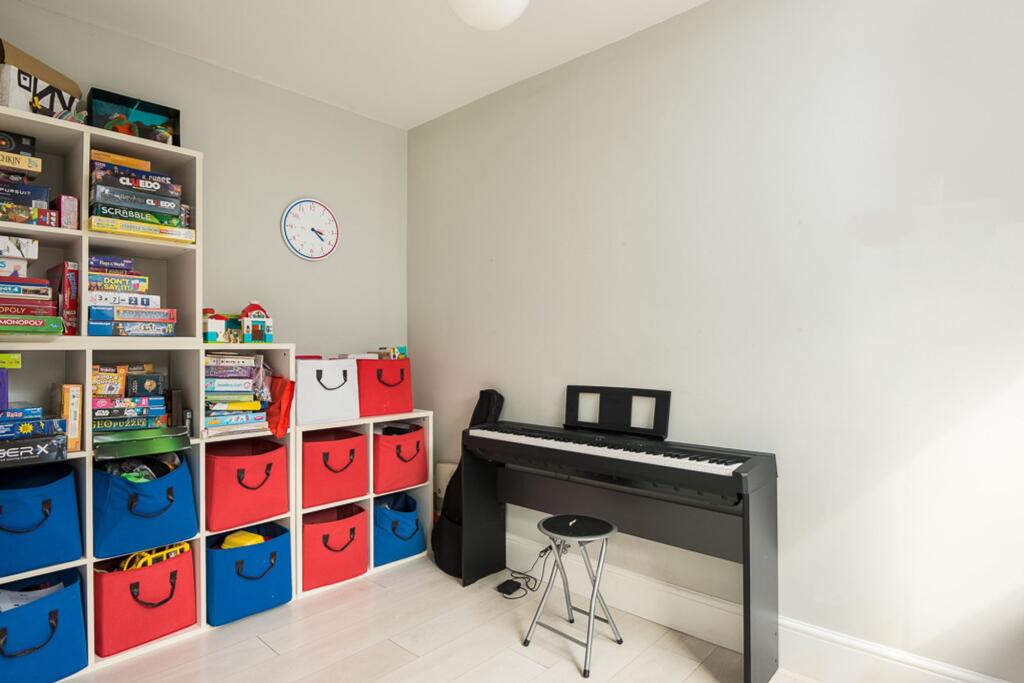 Family Room/Bed Four