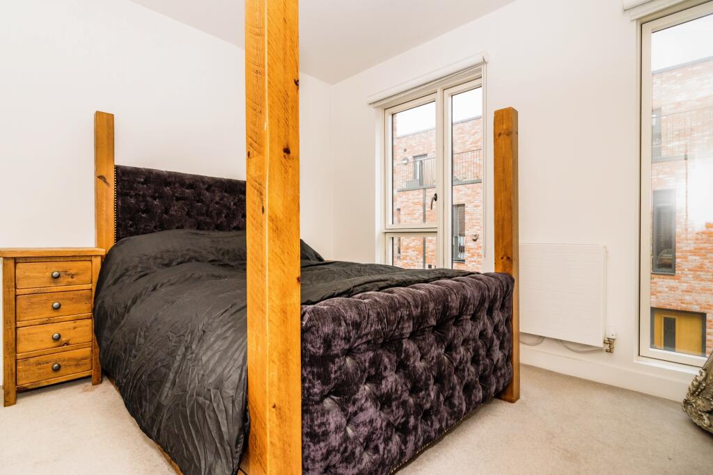 Bed C T202502111535.jpg