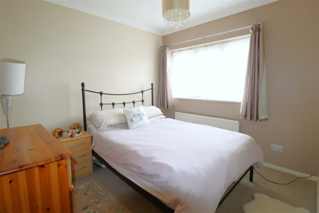 Bedroom 3.JPG