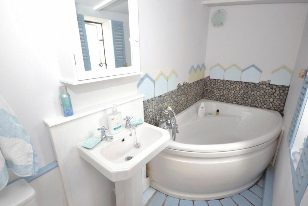 G Floor Bathroom