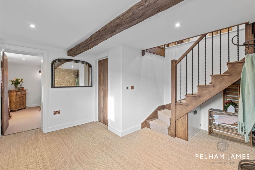 21 Main Street, Cottesmore - Reception Hall
