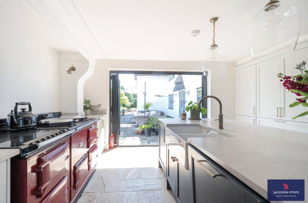 Kitchen 2