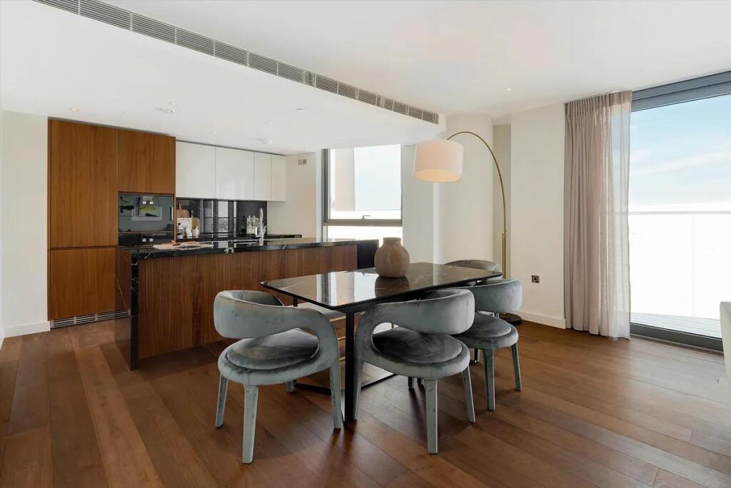 Chelsea Waterfront 2 Bed-03.jpg