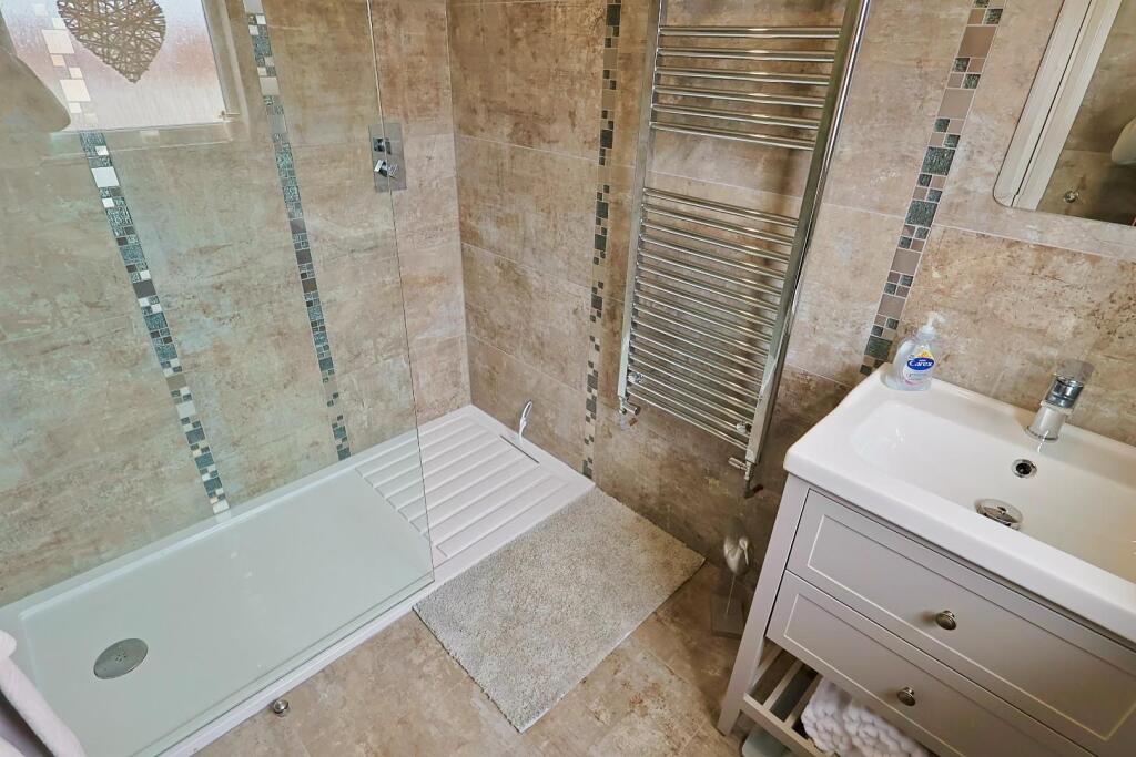 En-Suite to Master