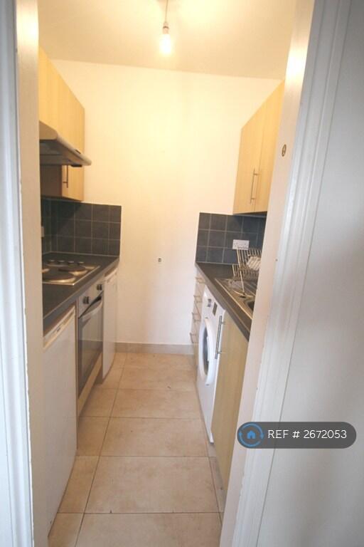 Kitchen With Washing Machine