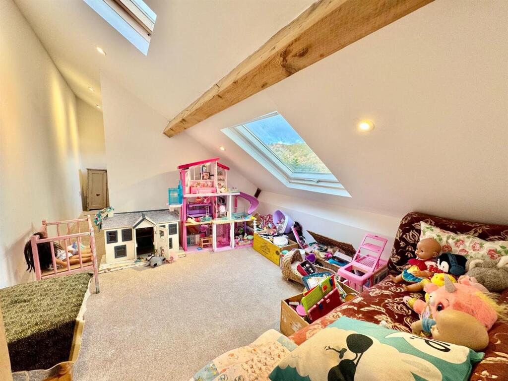 PHOTO-2025-01-14-10-53-21 (21).jpg