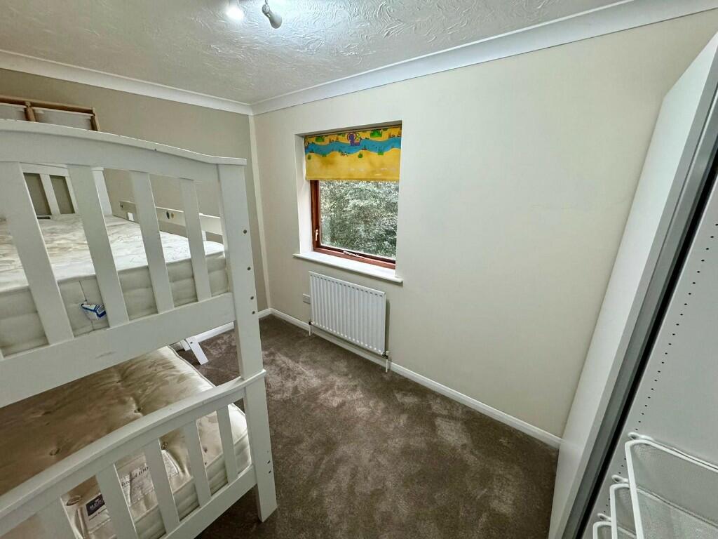 2nd Bedroom