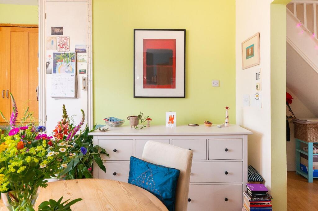 0V7STN - Kitchen Diner B.jpg