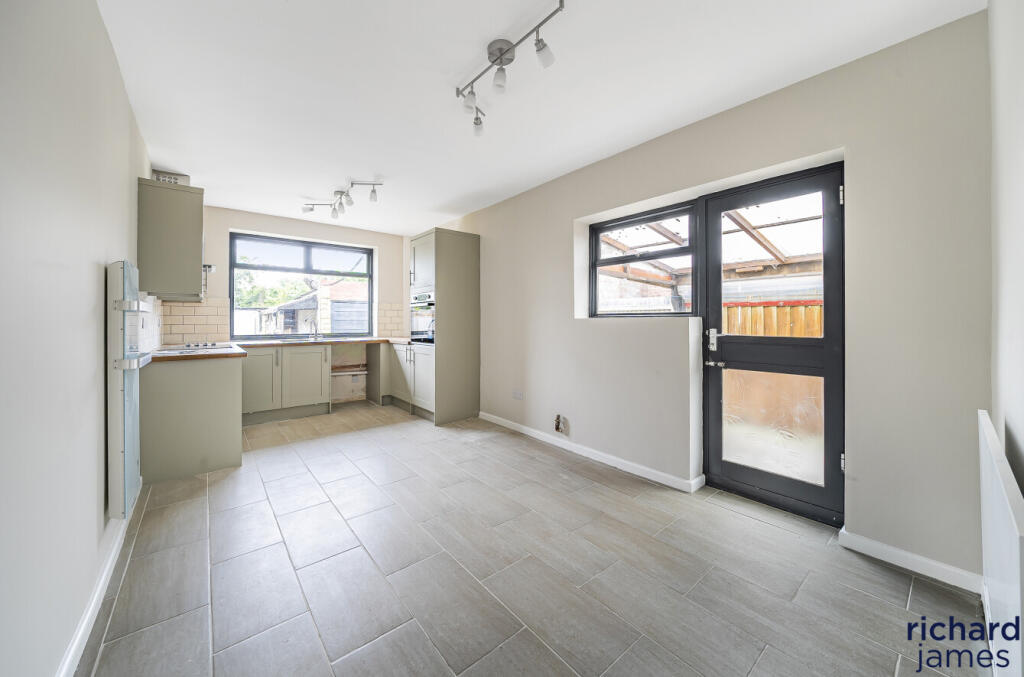 c221619a-9445-46c...