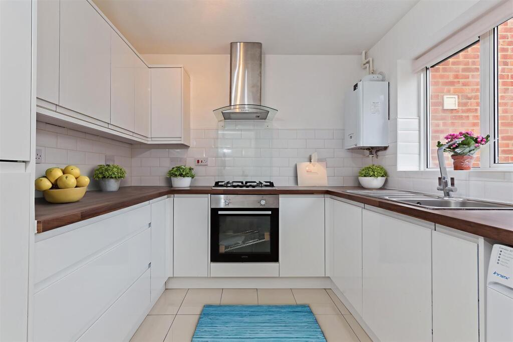 49WilstoneDrive-07 - Kitchen - Standard - 0.jpg