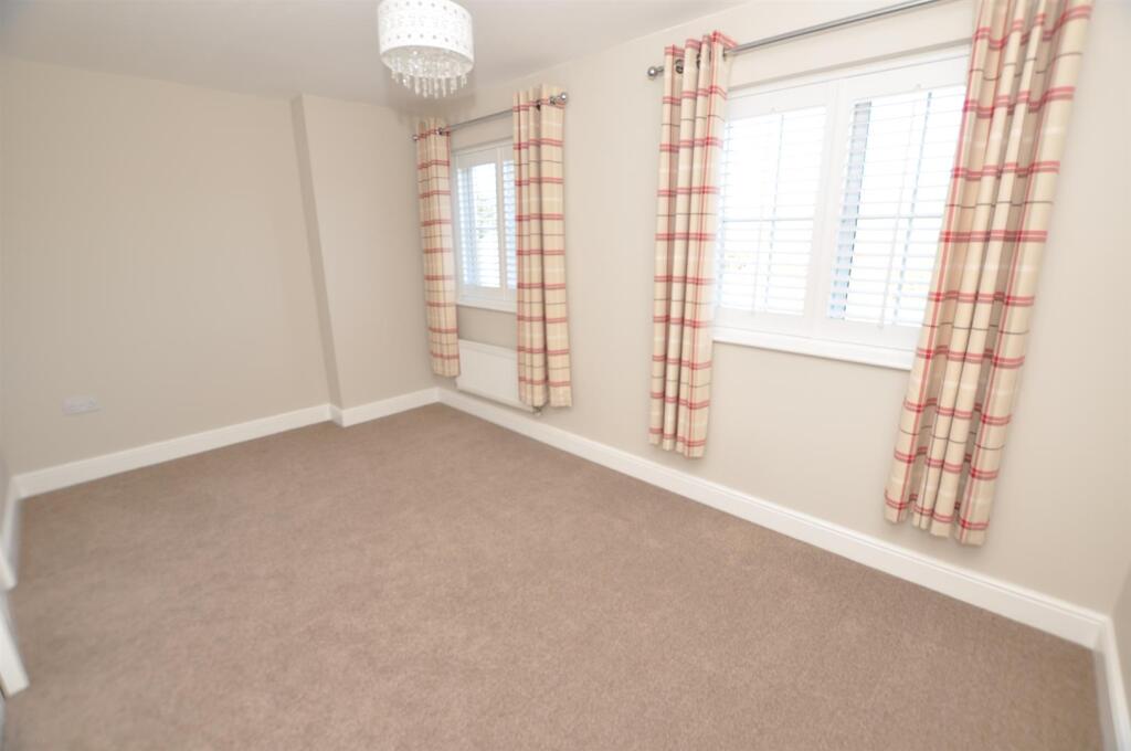 Rear bedroom 1