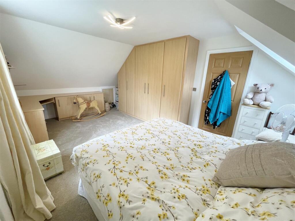 Bedroom Seven