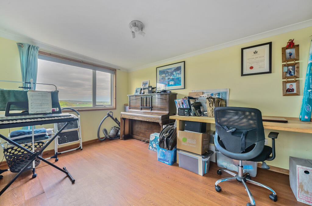 16-681a41f5deeed-...