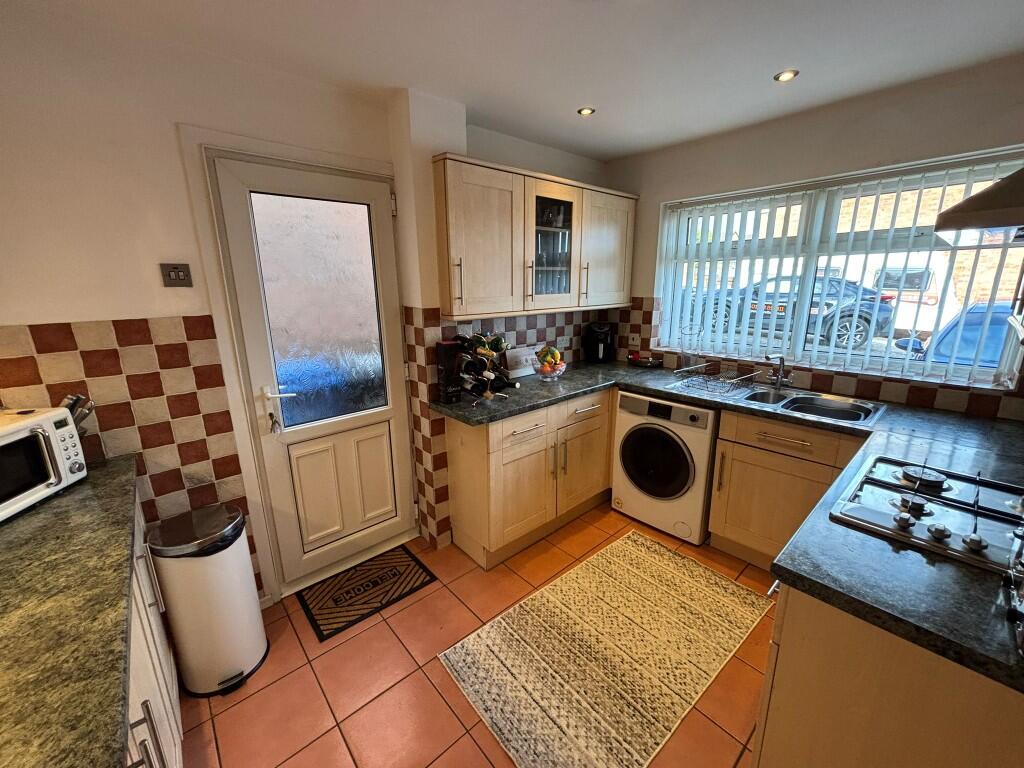 54 Mountfield Avenue, Nottingham, Nottinghamshire, NG10