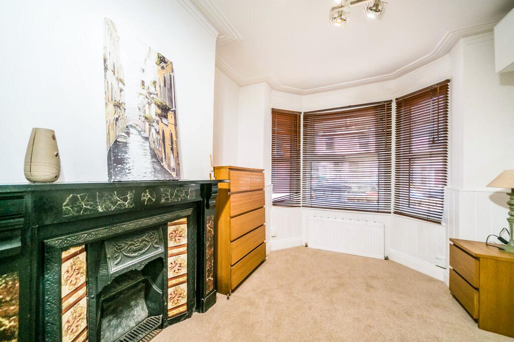 8c7ff67e-adce-46dc-9