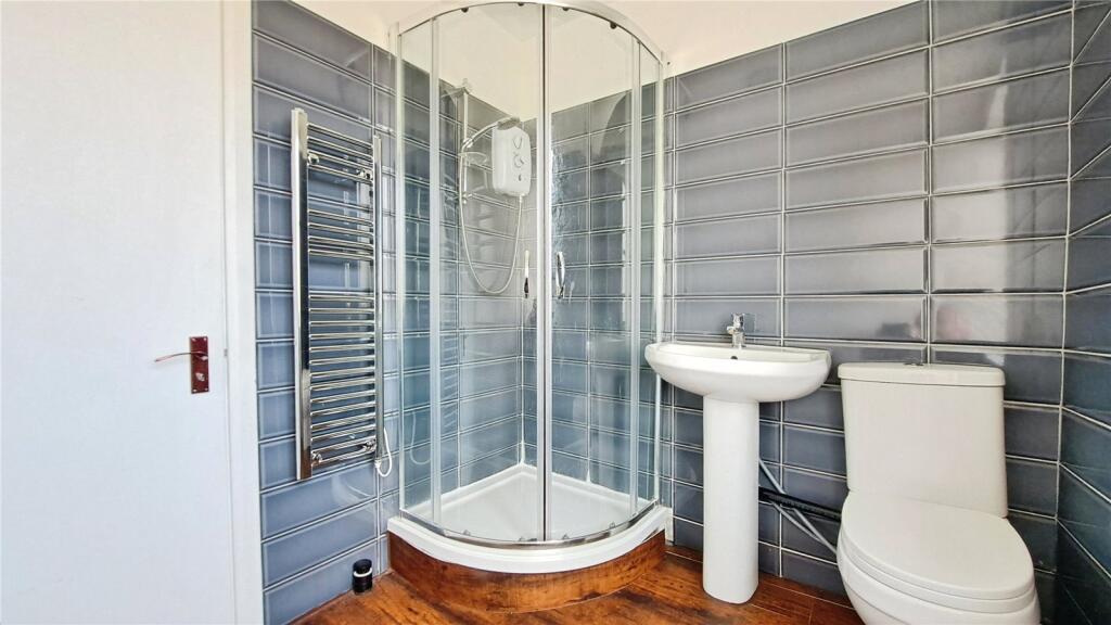 Shower Room/Wc