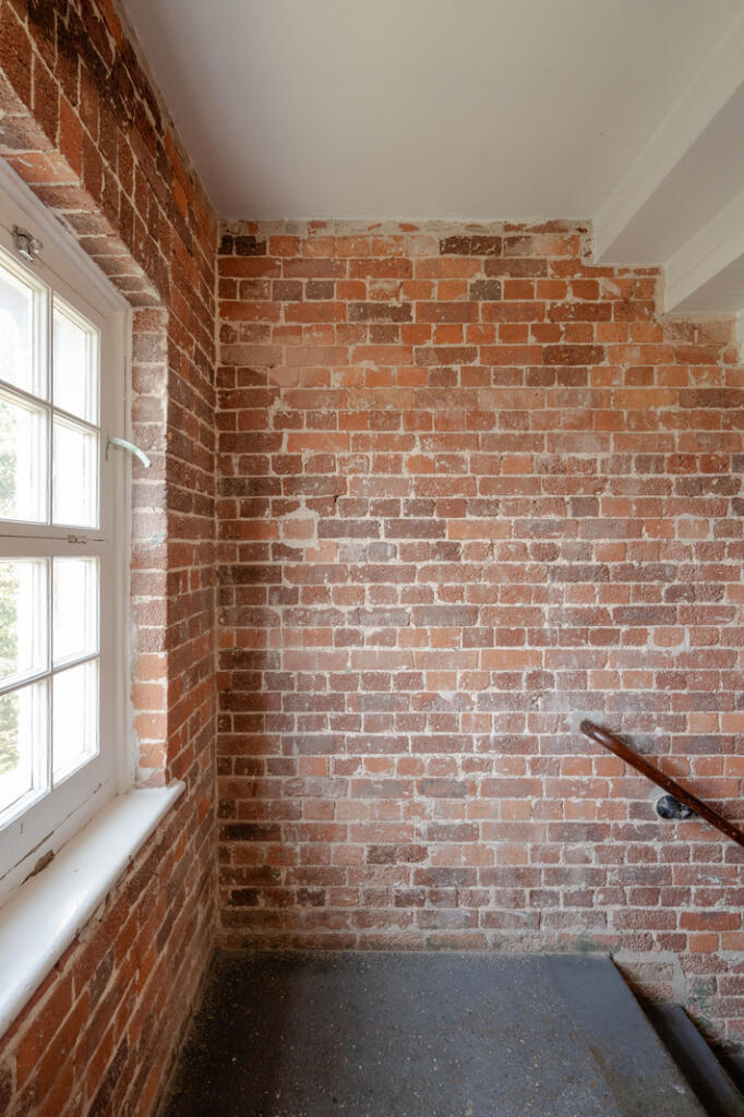 292625 - Flat 8 Hanover Lofts, Brighton BN2 9YU...
