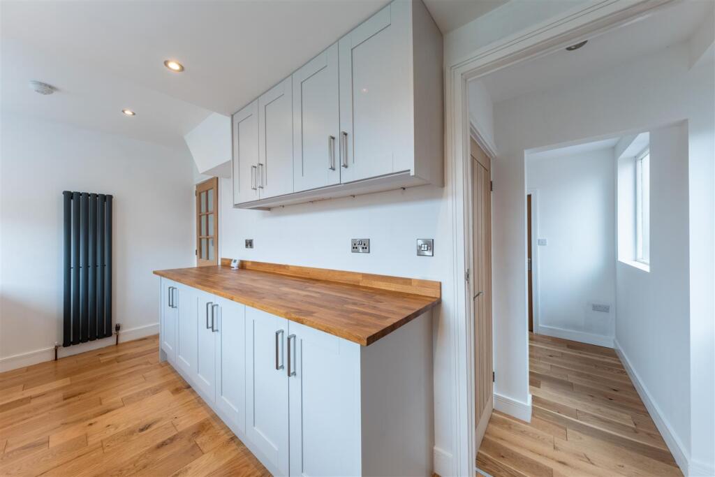 7 Willow Grove -007.jpg