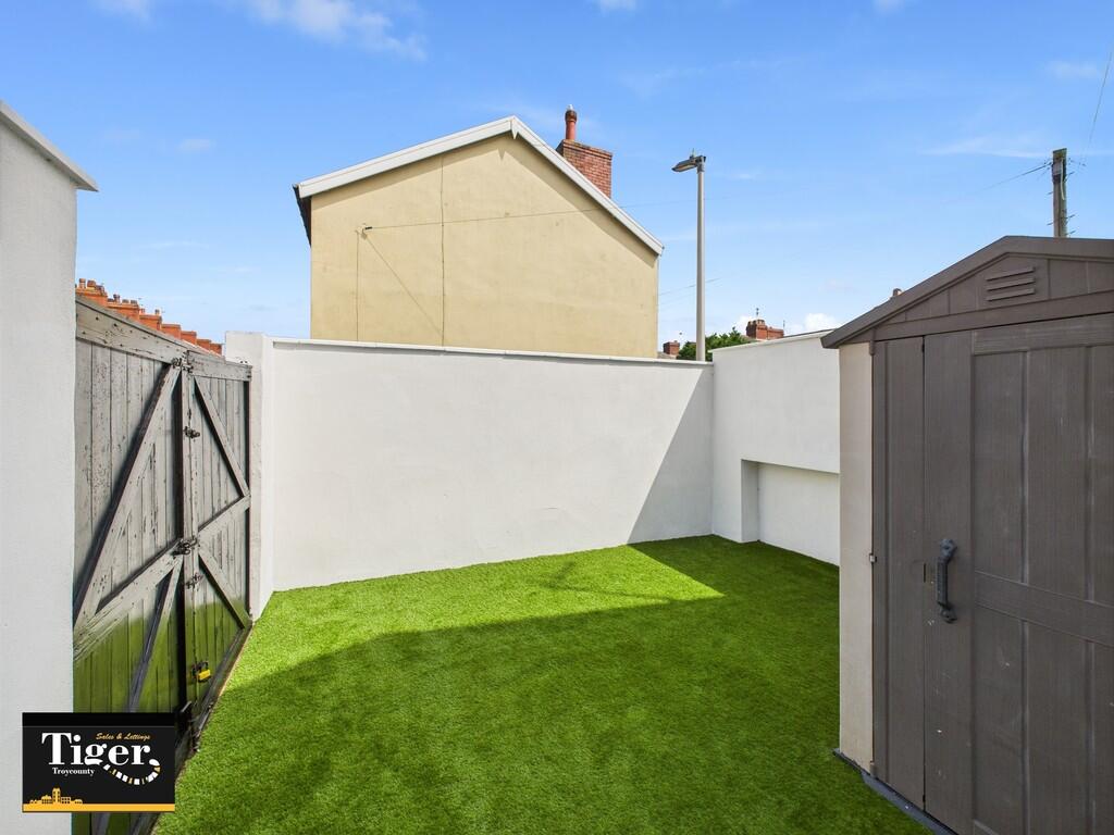 CAM03440G0-PR0377...