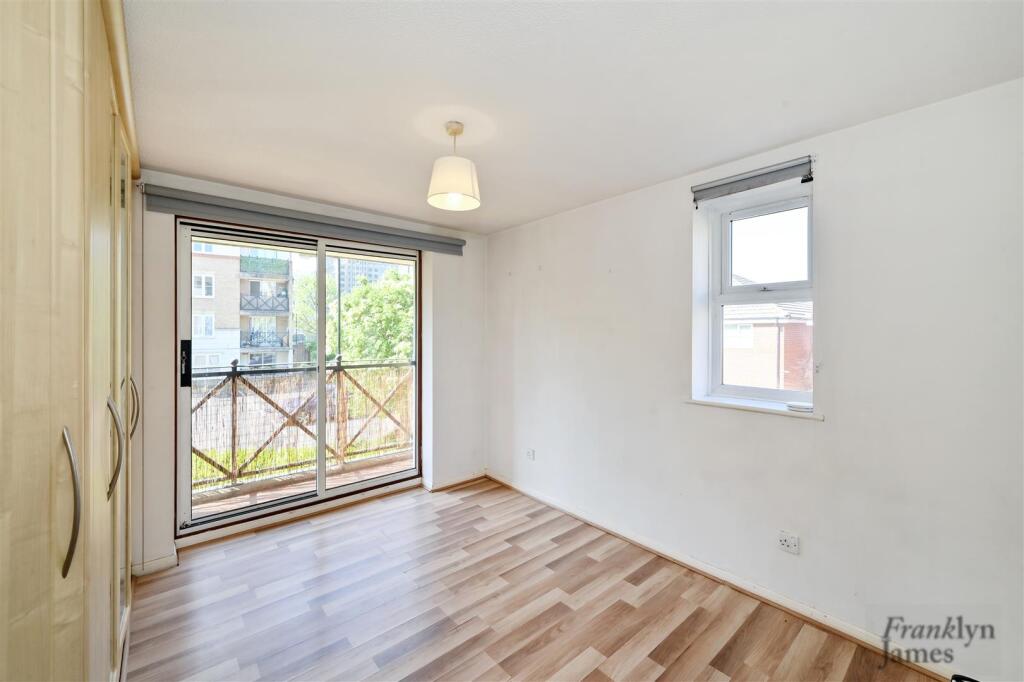 Stoneyard-Lane (5).JPG