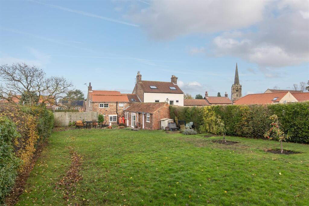 Westgate 25 External-4.jpg