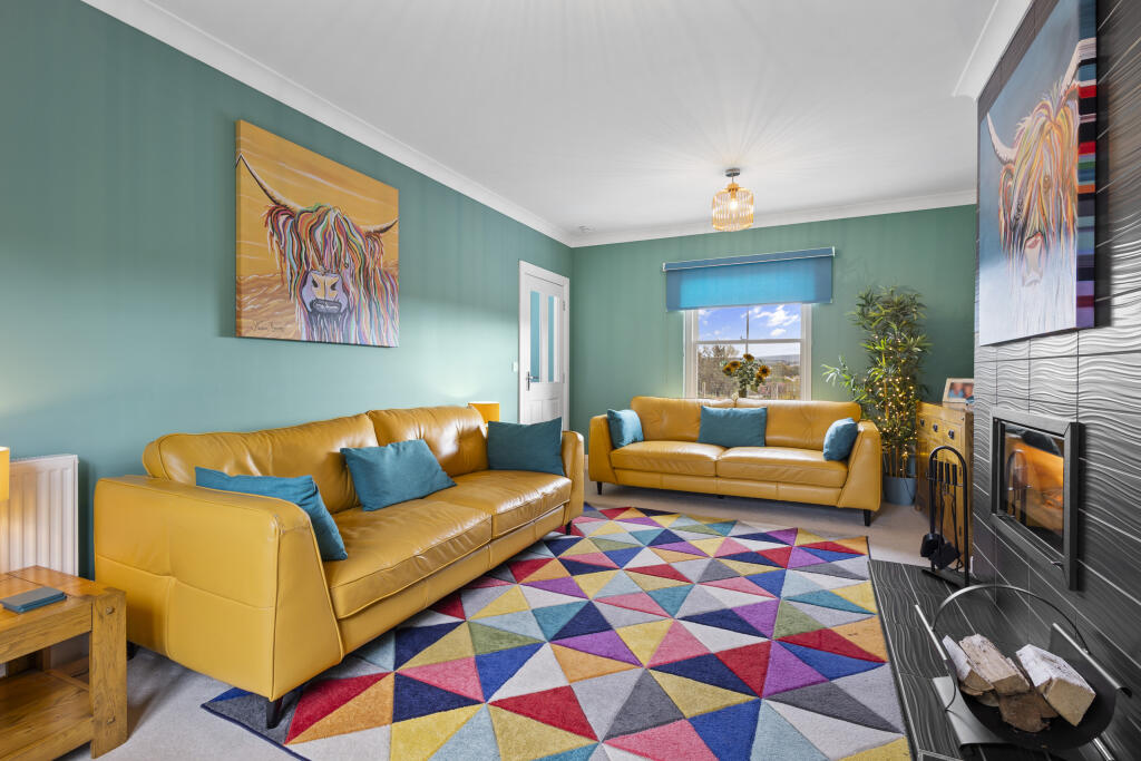 Lounge 3