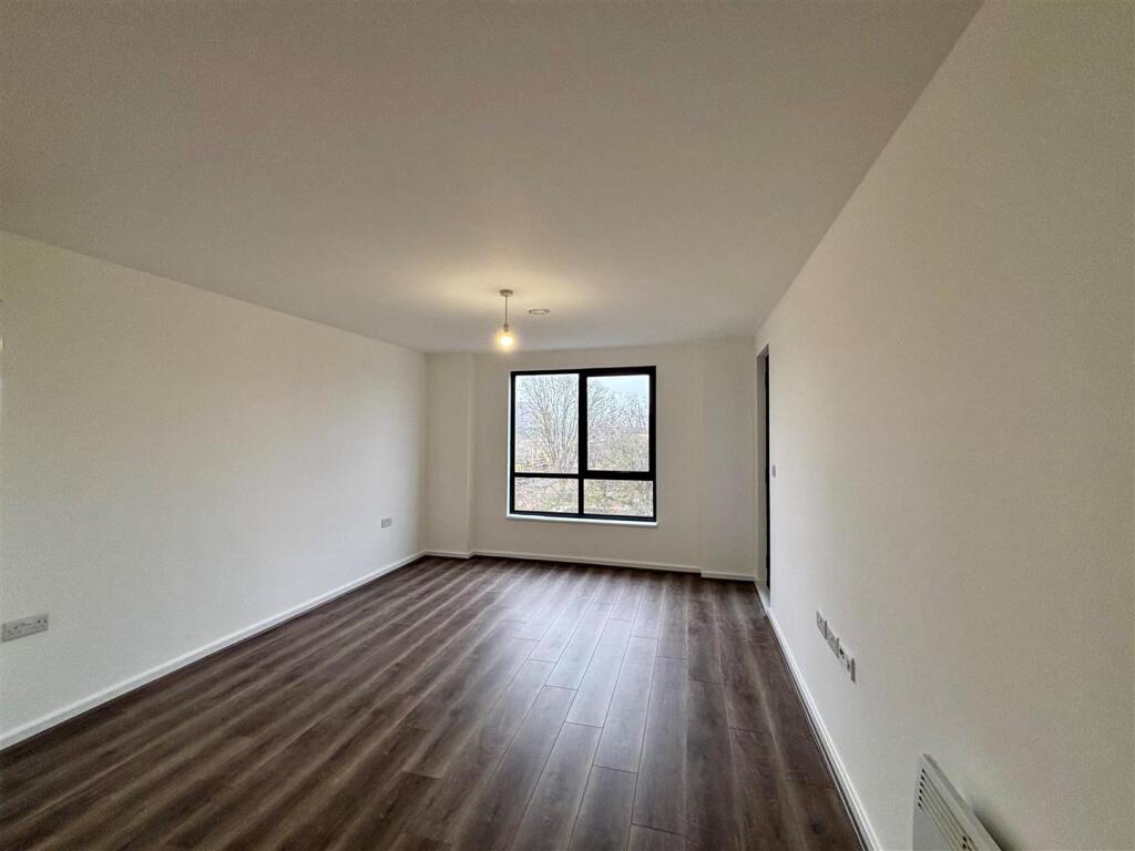Living Room.jpg